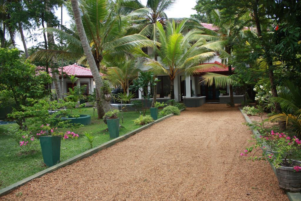 Hotel Aliya Lanka Beruwala Zewnętrze zdjęcie